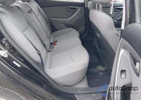 2015 Hyundai Elantra Se z USA, uszkodzony, nr VIN KMHDH4AE2FU260070